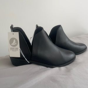 Universal Thread Booties